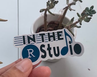 In de R Studio-sticker 3x2