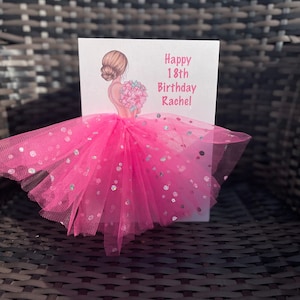A5 A4 grande carte d'anniversaire 3D personnalisée faite main pour fille en robe toutes les occasions carte tutu rose jupe tulle paillettes jolie carte