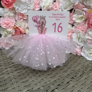 A5 A4 grande carte d'anniversaire personnalisée 3D fille en robe toute occasion carte tutu rose jupe tulle paillettes carte ballons bal de fin d'année blonde