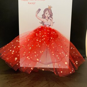 A5 personnalisé selfie reine carte d'anniversaire carte de fête des mères merci bonne chance fête inviter fille tutu jupe tulle robe rouge