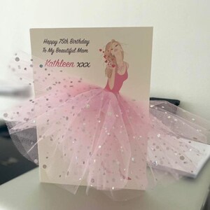 A5 A4 grande carte d'anniversaire personnalisée faite main pour fille en robe toutes les occasions carte tutu jupe tulle paillettes jolie fille en robe