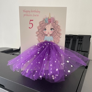 A5 personnalisé 3D licorne fille carte d'anniversaire toute occasion tutu jupe grande carte violet mignon girlie