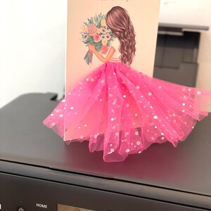 Carte d'anniversaire personnalisée pour fille en robe A5 faite main avec des fleurs, carte de fête des mères, carte de remerciement 3D, tutu de Noël