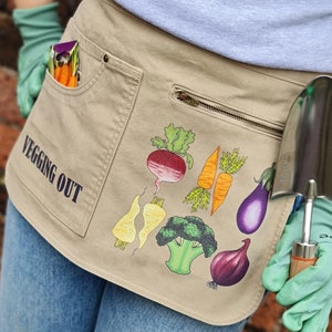 Vegging Out Gardening Apron, Gift for Gardener, Gardening apron for her, mothers day gift, birthday gift idea, gardening gift, gift for her image 2