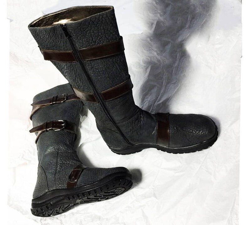scorpion phantom boots