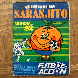 Spain 1982 Naranjito Rare Sticker Album from Uruguay No Panini Maradona Pelé imagem 1