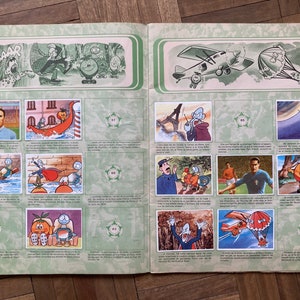 Spain 1982 Naranjito Rare Sticker Album from Uruguay No Panini Maradona Pelé imagem 4