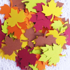 Confettis de feuilles d'automne, feuilles d'érable, décoration de Thanksgiving, shower de bébé amoureux, mariage d'automne, feuilles d'automne en papier