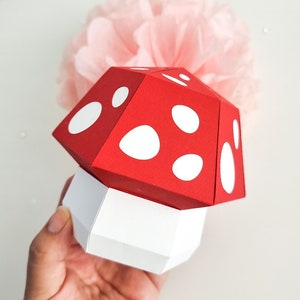 Mushroom Party Decorations, Fairy Birthday Party, Mushroom Party favors, Enchanted Garden Party, Enchanted Forest Party