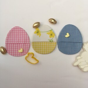 Fillable Fabric Eggs PDF pattern & tutorial by Lisa Jensen at PostalThreads, reusable alternative to plastic Easter eggs, fabric eggs image 4