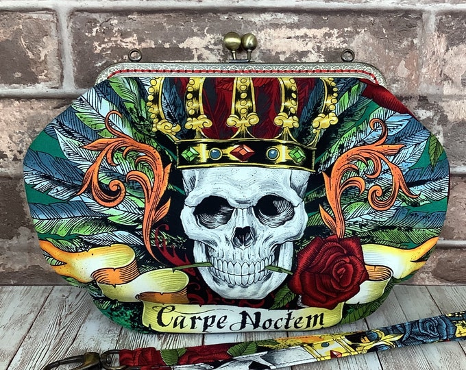 Royal skulls medium frame clutch bag, Gothic clutch purse, Carpe Noctem , Seize the night shoulder bag, Detachable strap, Skullduggery