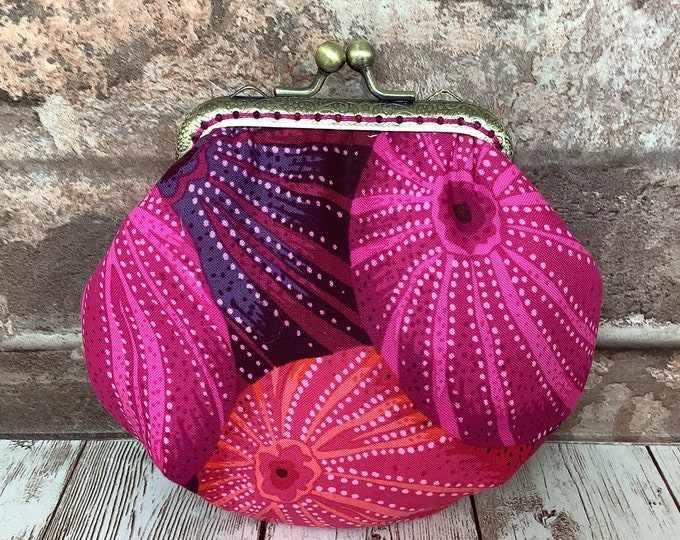 Sea urchins frame coin purse, Shells change purse, Optional chain, Handmade