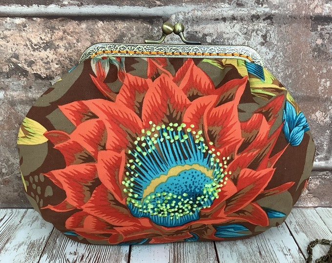 Cactus flowers small frame clutch bag, Floral handbag, Makeup purse, Optional chain, Handmade