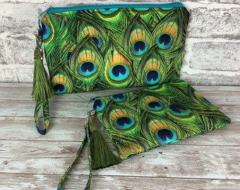 Peacock feathers zip clutch bag, Wristlet zip purse, With detachable wrist strap, Silky tassel and charm, 2 size options, Handmade