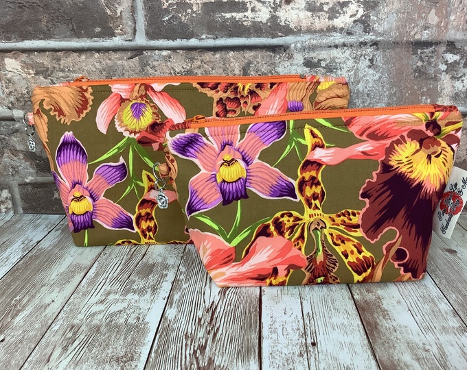 Orchids zip case, Floral zipper pouch, Floral flat bottomed fabric pouch, 2 size options, Handmade
