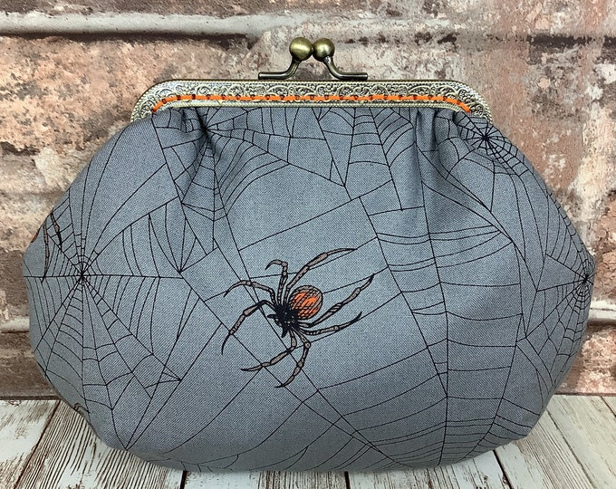 Spiders web small frame clutch bag, Gothic handbag, Optional chain, Handmade