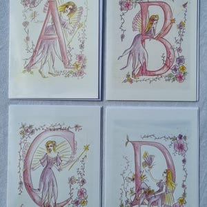 Fairy Letter Cards Alfabeto dalla "A" alla "Z" e Fairy designer cards. Seleziona le carte che preferisci per una persona speciale.