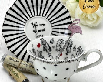 Alice in Wonderland Spots and Stripes Tea Leaf Reading Cup Set