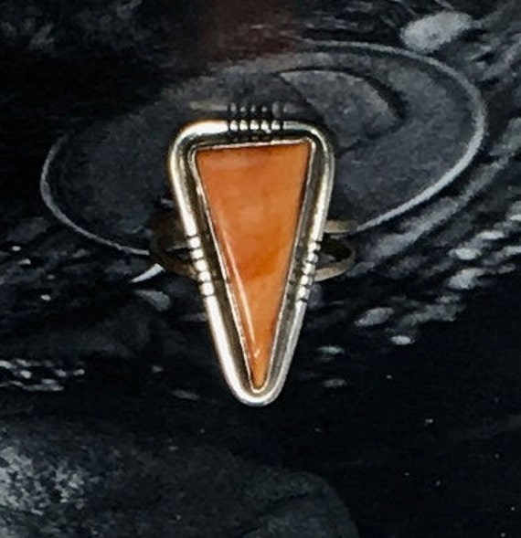 Navajo Sterling Silver Red Shell Ring - image 1