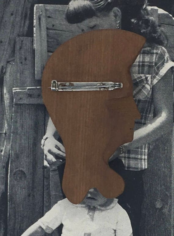 Vintage Wooden Indian Head Handpainted Brooch - image 5