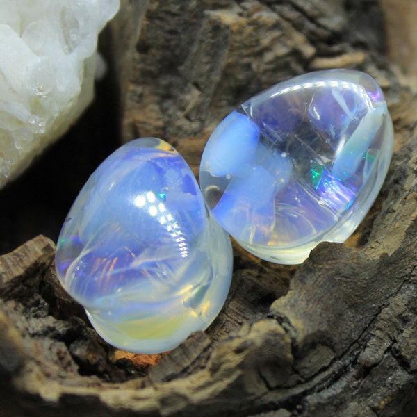 moonstone plugs White Opalite Teardrop Plugs 00 gauge earrings  Rainbow plugs Iridescent plugs Wedding gauges Drop shaped plugs 2g 0g 1 inch