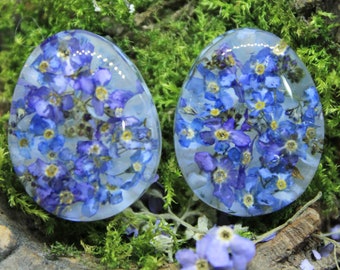 Forget Me Not Plugs: Resin Teardrop Ear Tunnels with Blue Flowers