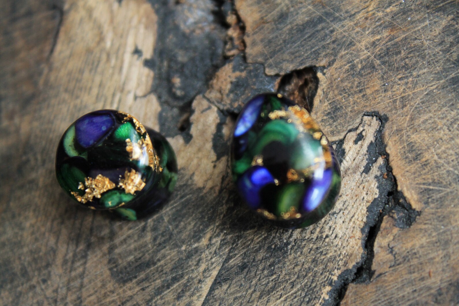 Emerald Plugs Green Stone Plugs 12mm Gauges Purple Plugs 28mm Etsy