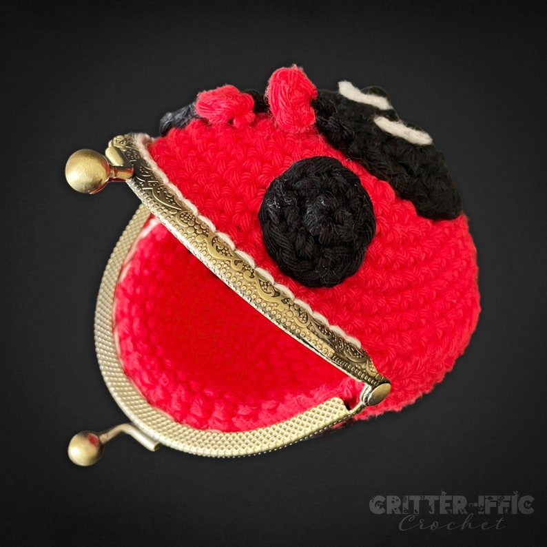Ladybug Coin Purse Crochet Pattern: Ladybird Beetle Money Bag (PDF ...