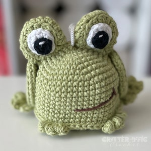 Frog Crochet Amigurumi Pattern, Toad Bath Scrubby Animal Plush Digital Download PDF Tutorial