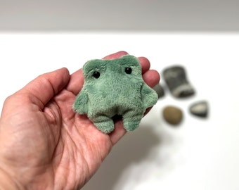 Pocket Frog Plush Toy, Worry Pet, Weighted Animal, Travel Companions, Sensory Plush, Lucky Charm, Fidget Plush, Anxiety Animal, Hug Mom