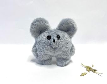 Pocket Mouse Plush Toy: Worry Pet, Sensory Fidget Toy, Weighted Toad Plushie, Hug Mom