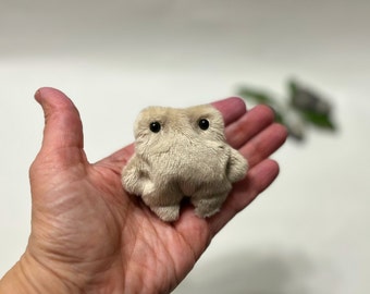 Pocket Frog Plush Toy: Worry Pet, Weighted Bean Bag, Anxiety Relief Animal