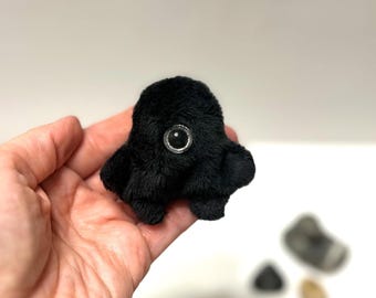 Pocket Monster Plush Toy: Black Worry Pet, Sensory Fidget, Anti-Stress Animal