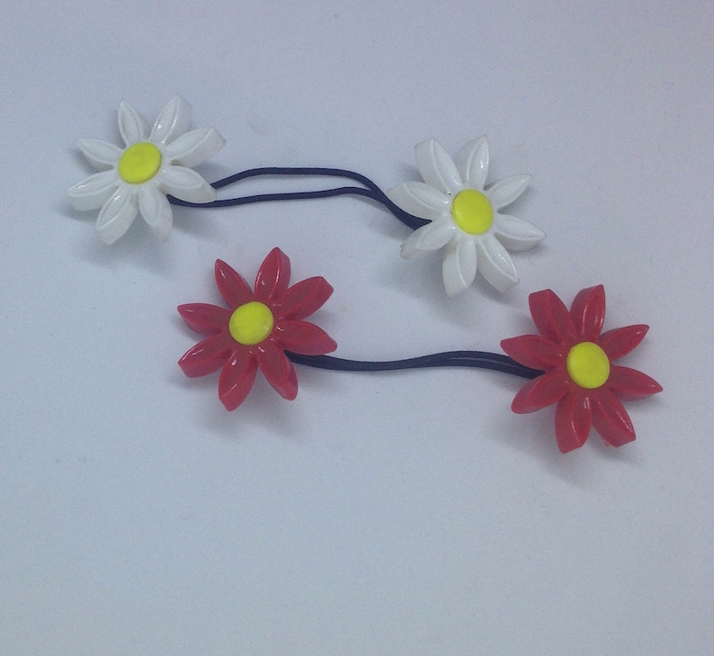 plastic hair bobbles