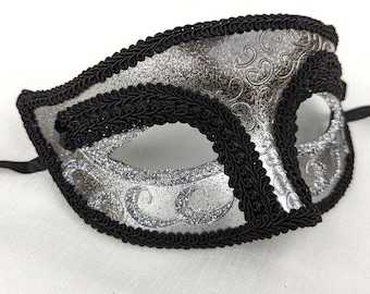 Trojan Warrior Black & Silver Men's Masquerade Mask - Costume Party Eye-mask - Male Venetian Mask