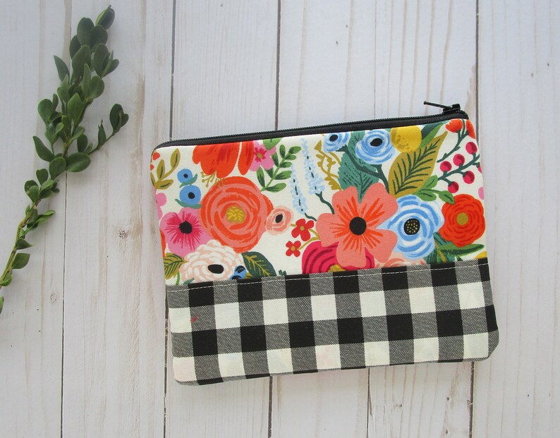 Floral Bag Make Up Pouch Floral Zipper Bag Friends Gift Flat Make up Bag Small Zipper Bag Bridesmaid Gift