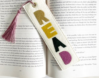 Felt 'READ' Bookmark: Handmade Book Lover Gift