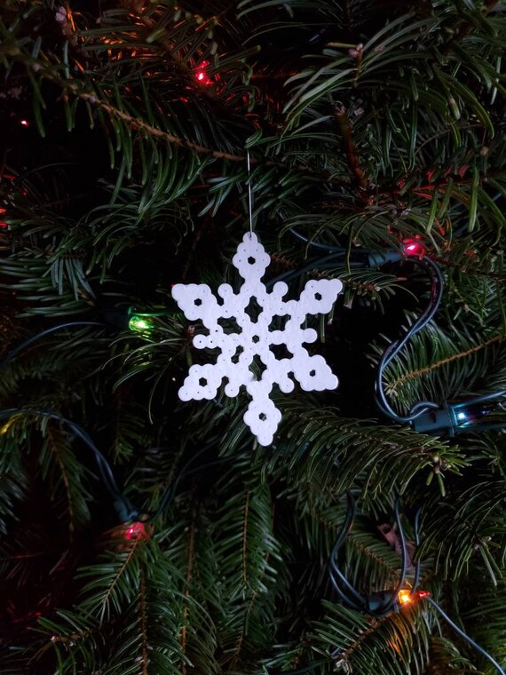 Perler Bead Snowflake Ornaments - Tips n Tidbits