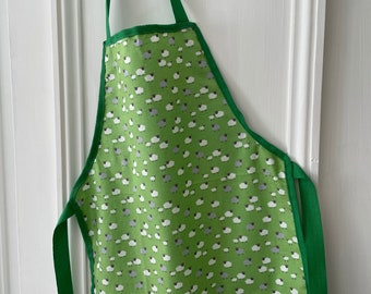 Counting Sheep Children's Apron - 100% Cotton