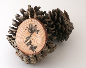 Wildflower Ornament, Plant Ornament, Nature Ornament, Rustic Ornament, Wood Ornament, Flower Ornament, Gardener Gift, Unique Gift