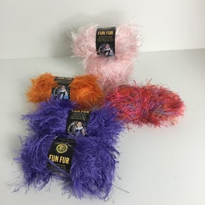 Fun Fur Wimpern Lion Marke Polyester Garn 1.75oz 64 Meter (50gms, 58 Gehrungen) - Wählen Sie Farbe & Menge