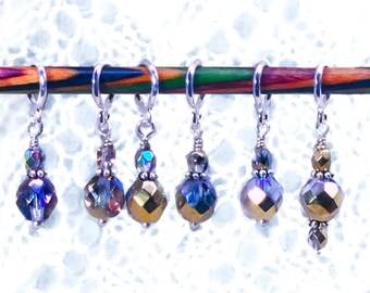 Knitting, Crochet stitch markers, Gold iridescent glass stitch markers with optional choice of charm.