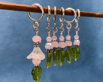 Flower w/leaf Stitch Markers for knitting & crochet. Light pink jade crystal glass Stitch marker gift set,