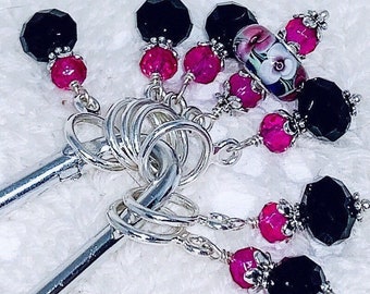 Stitch marker gift set, black & fuschia floral glass bead gift for knitting and crochet