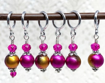 Stitch Markers, for knitting & crochet. Gold and fuchsia frosted glass bead stitch markers. Knitting and crochet gift.