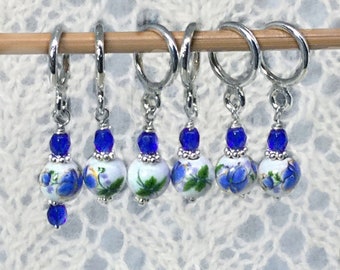 Stitchmarker Set / White Blue Porcelain Stitch Markers for Knitting and Crochet / Lace Knitting Markers