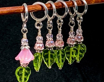 Stitch Markers for knitting & crochet, pink glass bead flower and leaf. Stitch marker gift set, optional silk notions bag