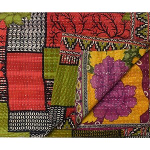 Bohemian Vintage Indian Kantha Quilt Handmade Kantha Blanket Reversible Kantha Throw Cotton Sari Kantha Bedspread Hand Stitched Kantha Throw