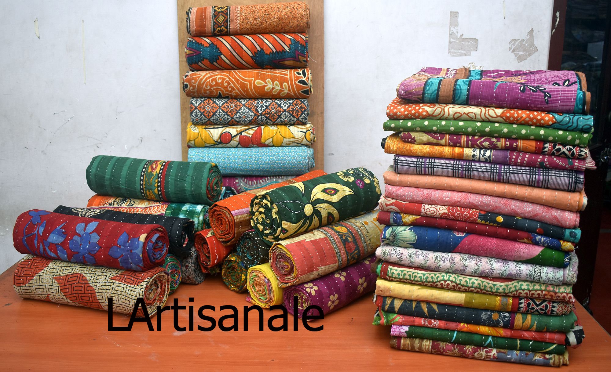 ✨VINTAGE SARI KANTHA QUILTED DRAWSTRING… Handmade Vintage Kantha Quilt, Recycled Sari Fabric Throw - Etsy main image 2