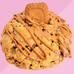 Biscoff Surprise Cookies Recipe, New York Style Cookies. Gourmet Stuffed Cookies. Homemade Cookies.